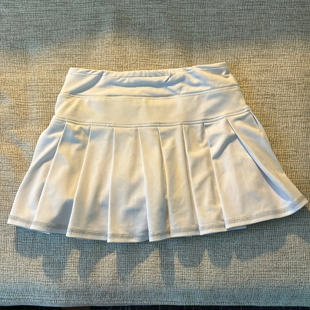 GAP fit kids tennis skort in white